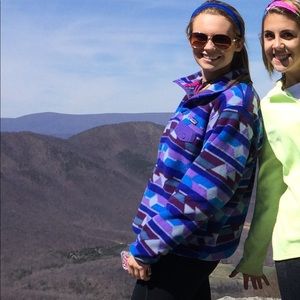 Woman’s Patagonia pullover